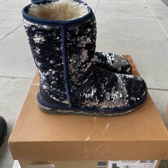 Ugg glitters boots - Picture 2 of 4